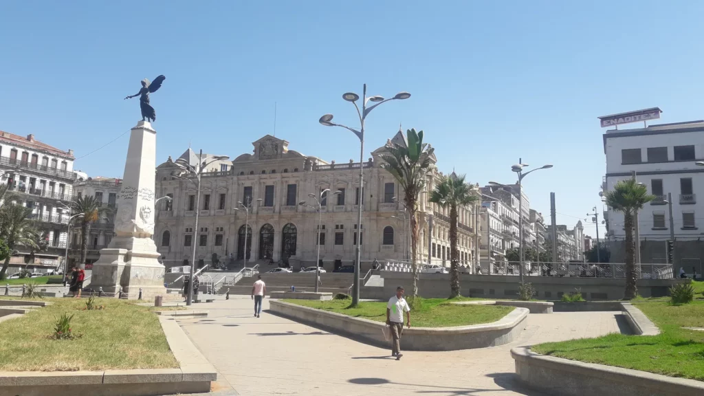Circuit culturel à Oran l'Andalouse avec algerie tours